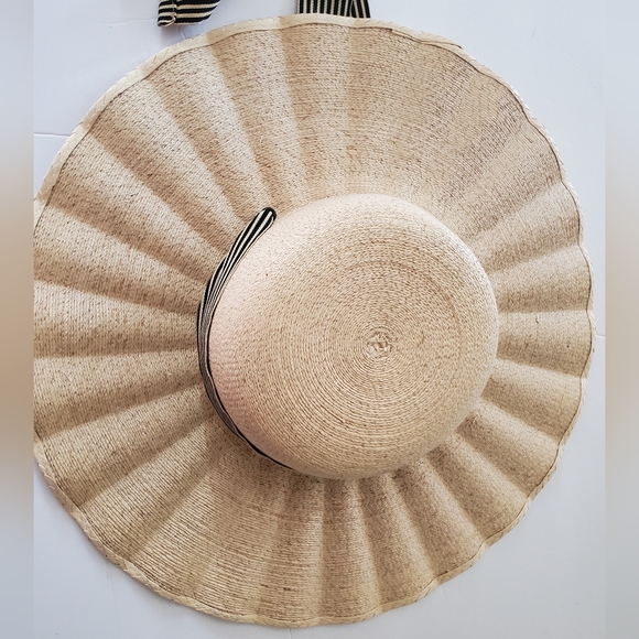 De La Fuente Sispara Handwoven Hat - Picture 5 of 10